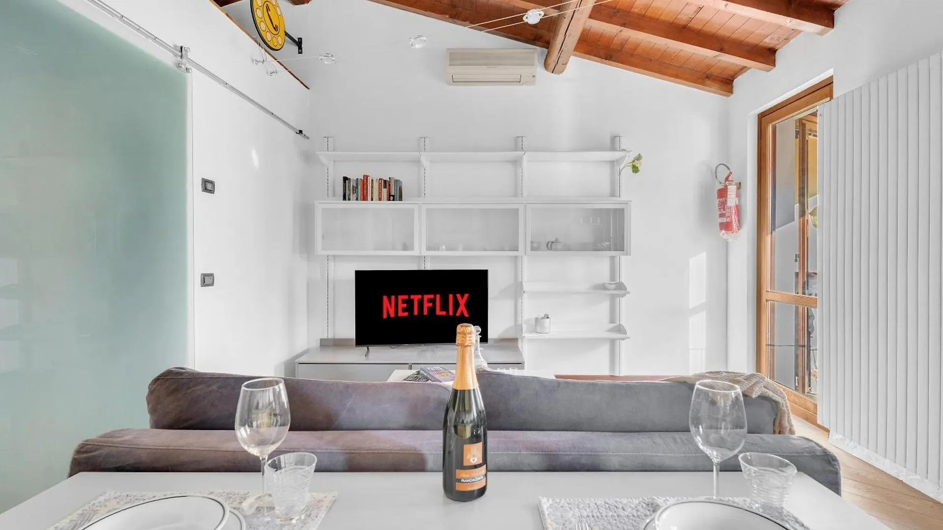 Appartement Shiba Loft In The Heart Of Desenzano à Desenzano del Garda