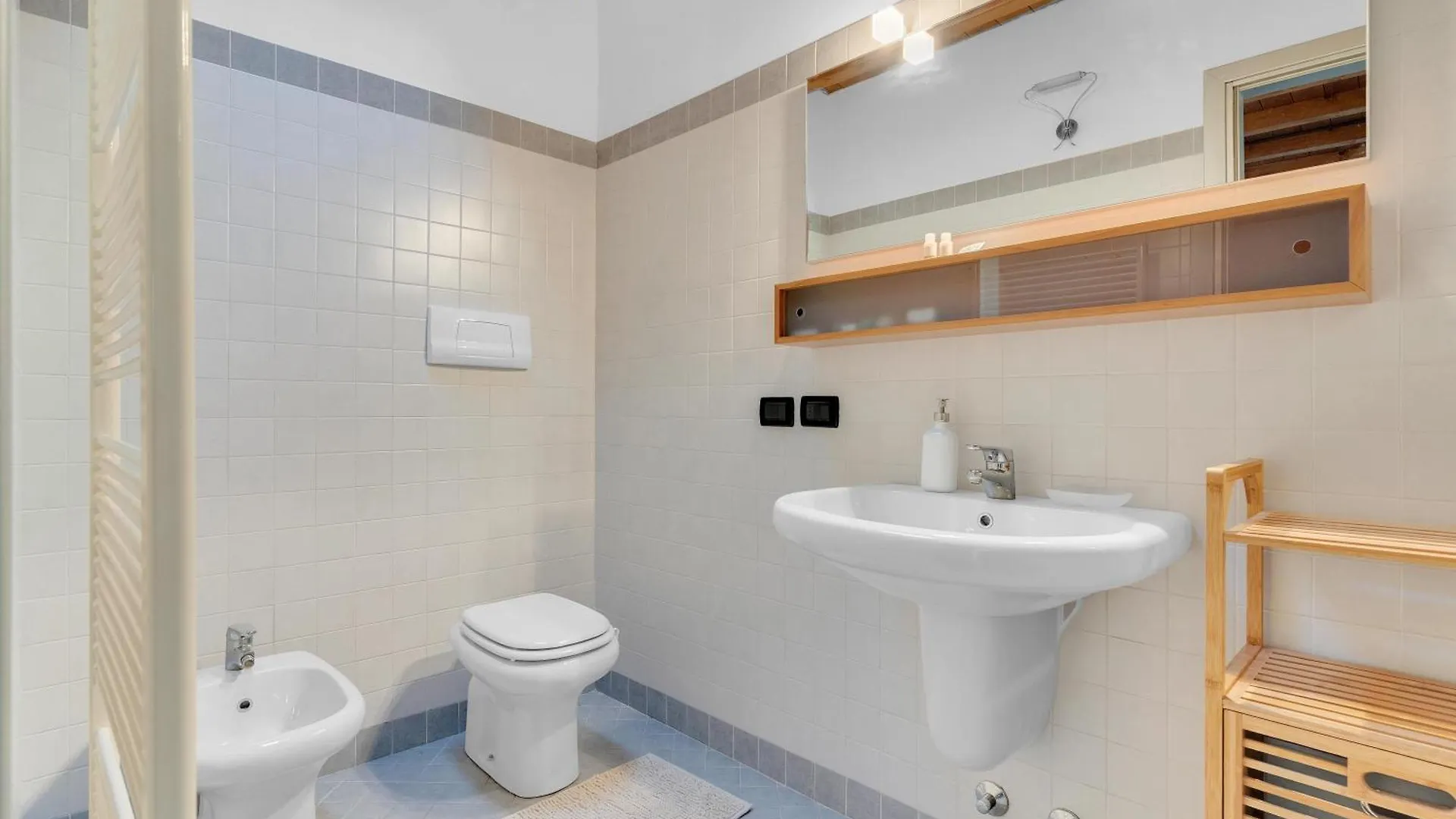 Appartamento Shiba Loft In The Heart Of Desenzano Desenzano del Garda